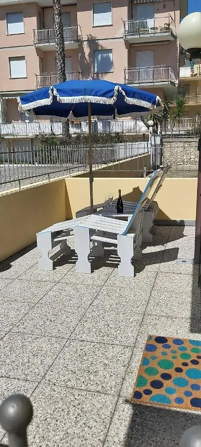 Appartamento La Spiaggia Bordighera Apartment